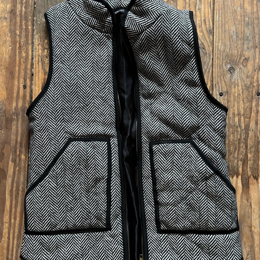 Women's Black and White Herringbone Vest